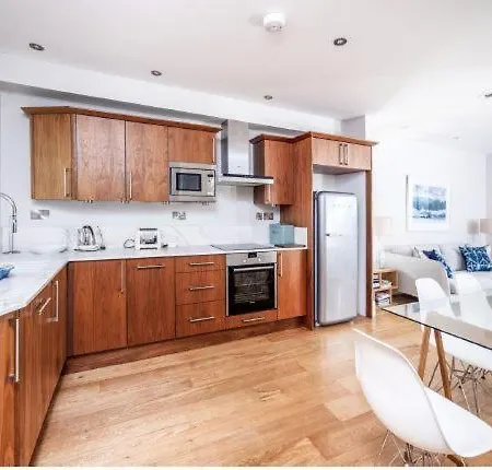 Luxurious Apartment, 180° Views & Parking Apartment St Ives (Cornwall)